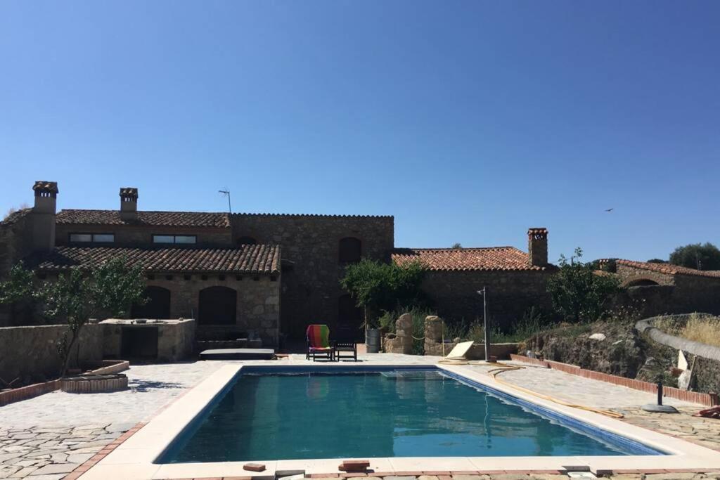 Plasenzuela Casa - Apartamento Rural La Tahona Del Abuelo المظهر الخارجي الصورة