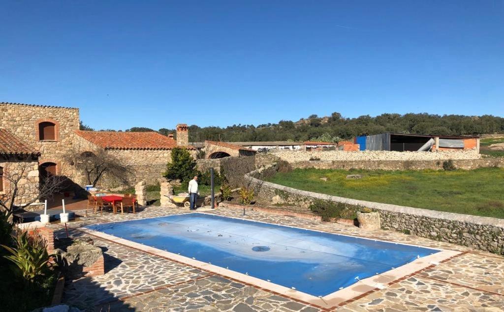 Plasenzuela Casa - Apartamento Rural La Tahona Del Abuelo المظهر الخارجي الصورة