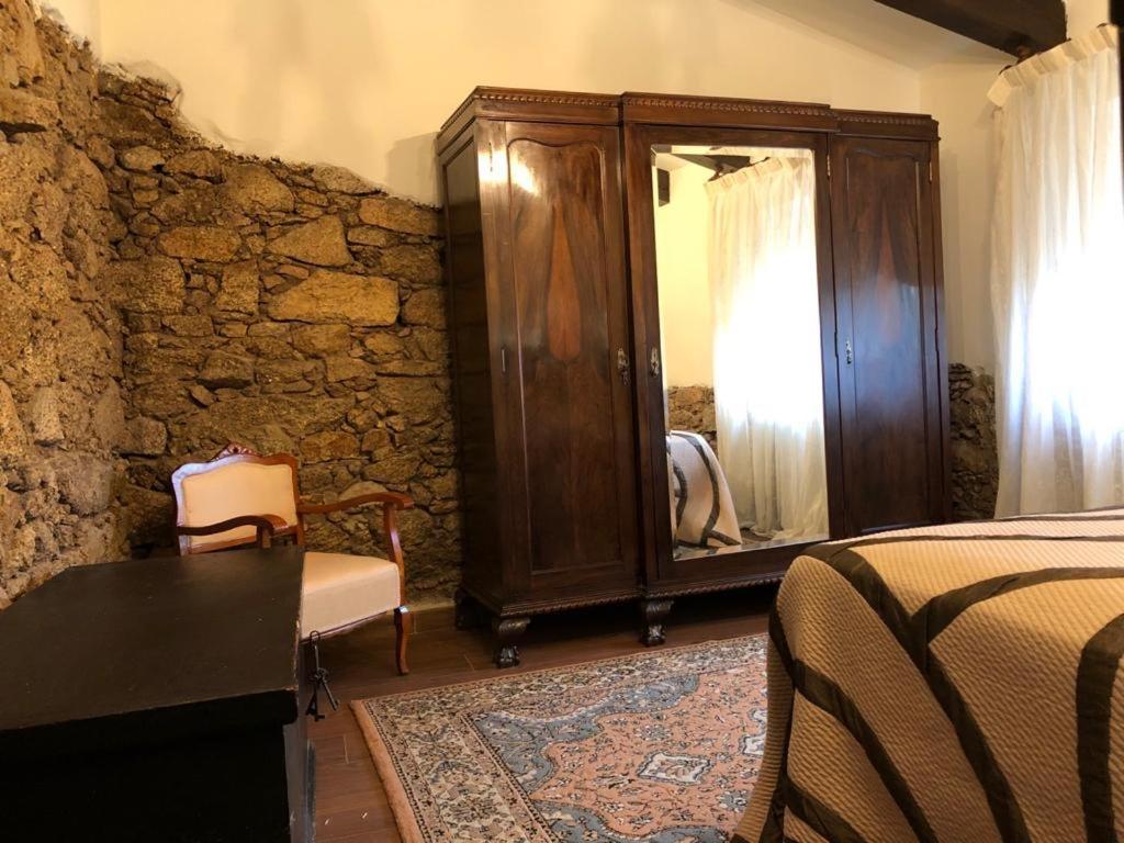 Plasenzuela Casa - Apartamento Rural La Tahona Del Abuelo المظهر الخارجي الصورة